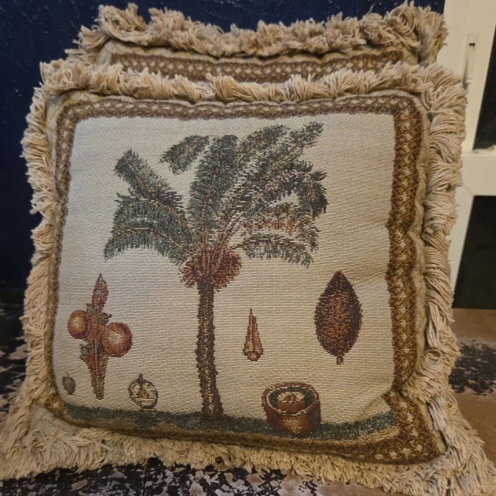 2 Vtg Palm Date Avocado Pillows Decorative Throw Tan Green Brown Fringe 12